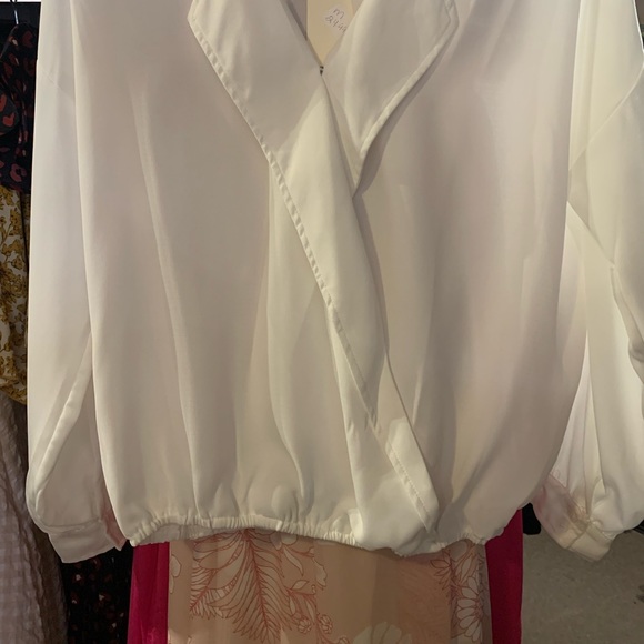 Off White Long Sleeve Blouse - Picture 4 of 4